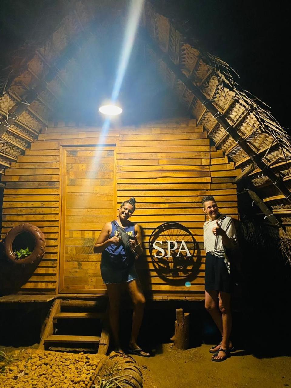 Dinna Nature Hostel Szigirija Kültér fotó