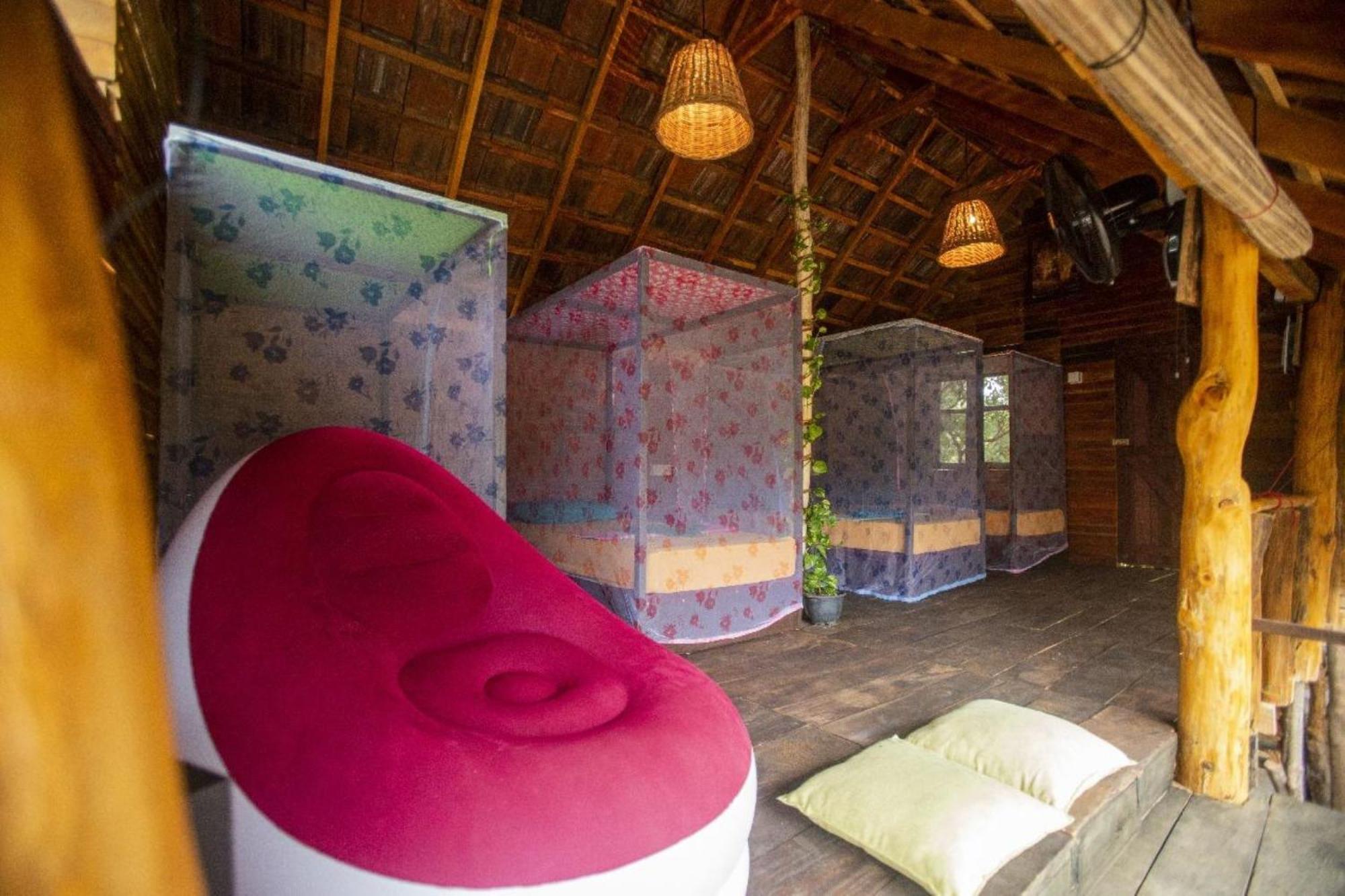 Dinna Nature Hostel Szigirija Kültér fotó